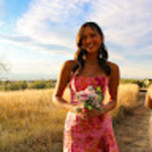 Meet your Posher, Ella